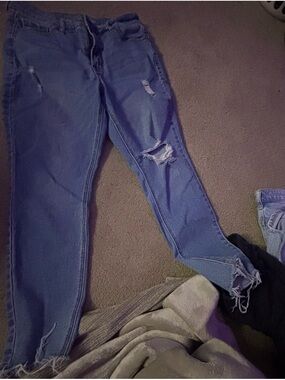 Old Navy Skinny Ripped Blue Jeans